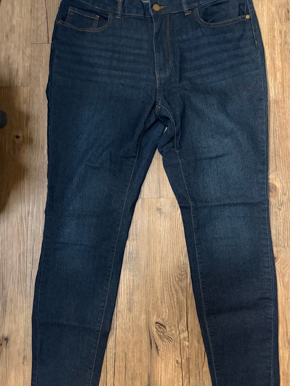 Time and Tru Women's Skinny Jeans in Dark Blue Denim